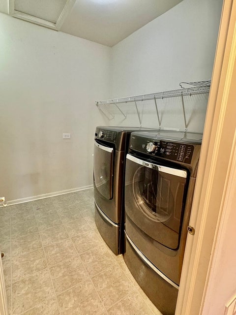 Tiny photo for 30 Beaconsfield Court #30, Lincolnshire, IL 60069 (MLS # 12674908)