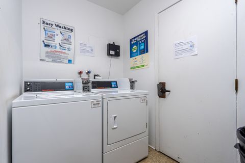 Tiny photo for 229 W Court Of Shorewood #3B, Vernon Hills, IL 60061 (MLS # 12489944)