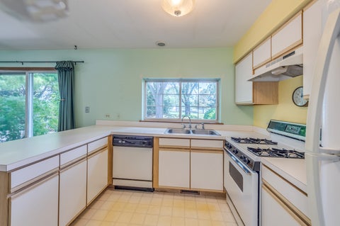 Tiny photo for 2016 Muirfield Circle, Elgin, IL 60123 (MLS # 12686630)