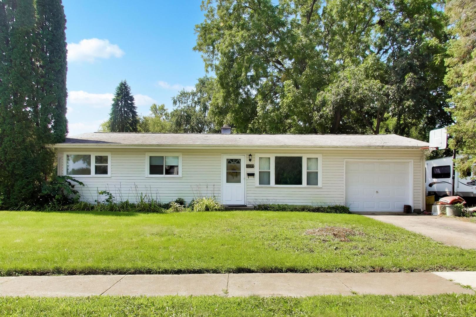 18559 W Karen Lane