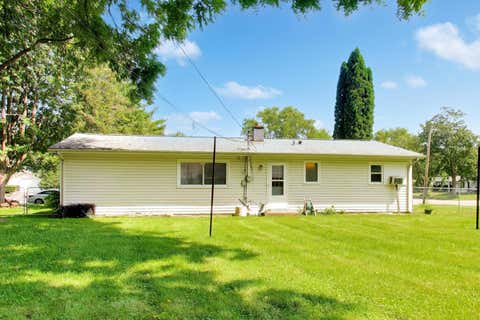 Tiny photo for 18559 W Karen Lane, Gurnee, IL 60031 (MLS # 12736358)