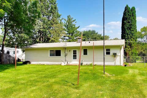 Tiny photo for 18559 W Karen Lane, Gurnee, IL 60031 (MLS # 12736358)