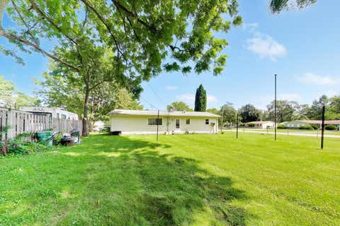 Tiny photo for 18559 W Karen Lane, Gurnee, IL 60031 (MLS # 12736358)