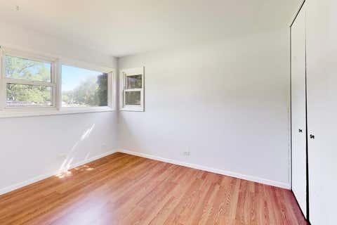 Tiny photo for 18559 W Karen Lane, Gurnee, IL 60031 (MLS # 12736358)