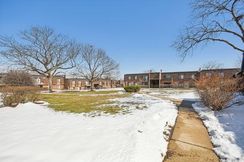 Tiny photo for 725 LIMERICK Lane #2B, Schaumburg, IL 60193 (MLS # 12590708)
