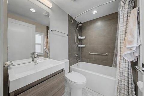 Tiny photo for 9818 S Leavitt Street, Chicago, IL 60643 (MLS # 12614080)