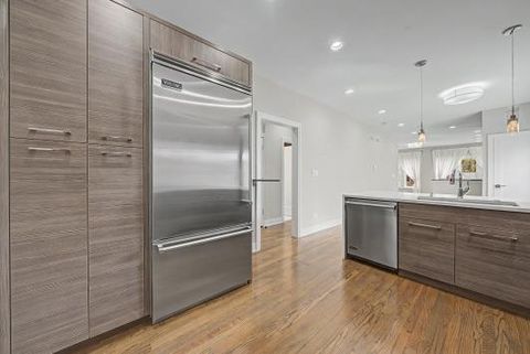 Tiny photo for 9818 S Leavitt Street, Chicago, IL 60643 (MLS # 12614080)