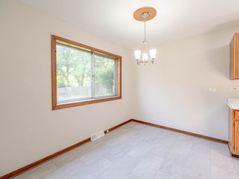 Tiny photo for 15117 La Crosse Avenue, Oak Forest, IL 60452 (MLS # 12512180)