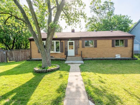 Tiny photo for 15117 La Crosse Avenue, Oak Forest, IL 60452 (MLS # 12512180)