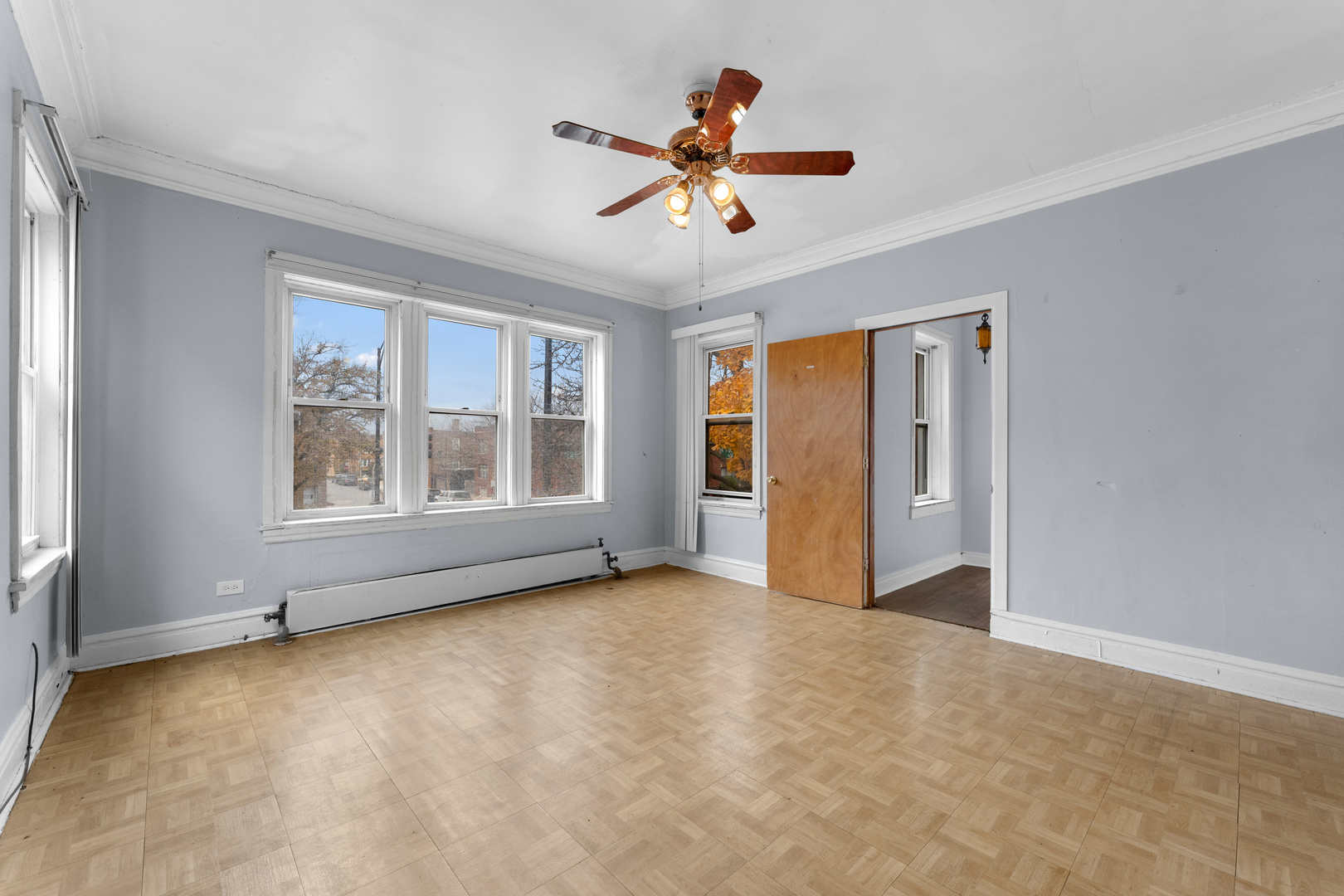 1657 N Austin Avenue