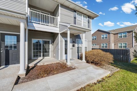 Tiny photo for 102 Essex Lane #10, Savoy, IL 61874 (MLS # 12550565)