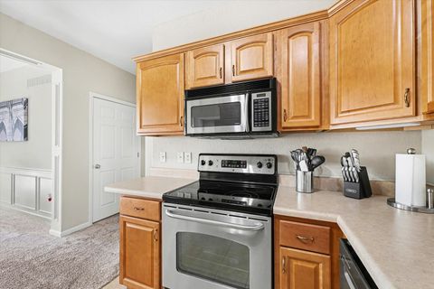 Tiny photo for 102 Essex Lane #10, Savoy, IL 61874 (MLS # 12550565)