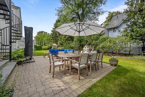 Tiny photo for 431 Sheridan Road, Kenilworth, IL 60043 (MLS # 12761352)