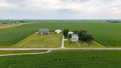 Tiny photo for 27231 E 3000 North Road, Chenoa, IL 61726 (MLS # 12680964)