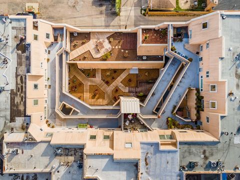 Tiny photo for 6337 Roosevelt Road #309, Berwyn, IL 60402 (MLS # 12590389)