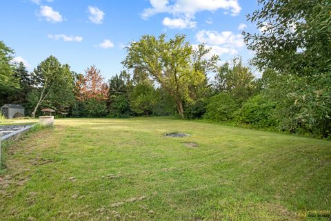 Tiny photo for 2705 Westwood Circle, Carpentersville, IL 60110 (MLS # 12492136)