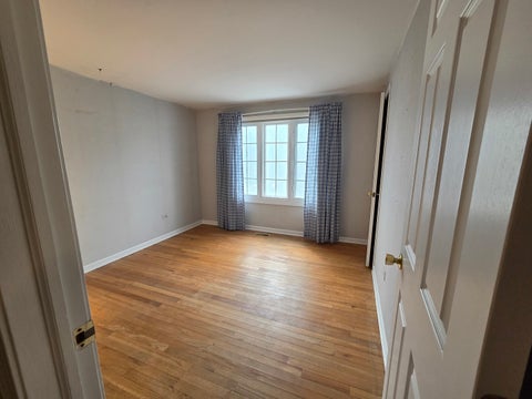 Tiny photo for 3235 N Volz Drive E, Arlington Heights, IL 60004 (MLS # 12730721)