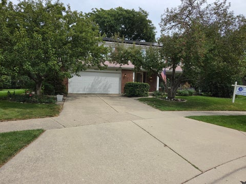 Tiny photo for 3235 N Volz Drive E, Arlington Heights, IL 60004 (MLS # 12730721)
