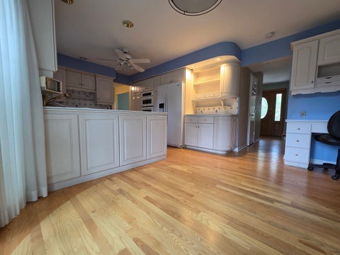 Tiny photo for 3235 N Volz Drive E, Arlington Heights, IL 60004 (MLS # 12730721)