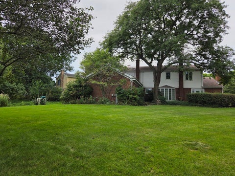 Tiny photo for 3235 N Volz Drive E, Arlington Heights, IL 60004 (MLS # 12730721)