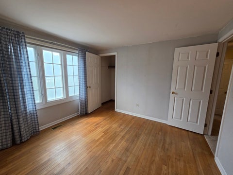 Tiny photo for 3235 N Volz Drive E, Arlington Heights, IL 60004 (MLS # 12730721)