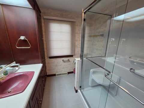 Tiny photo for 3235 N Volz Drive E, Arlington Heights, IL 60004 (MLS # 12730721)