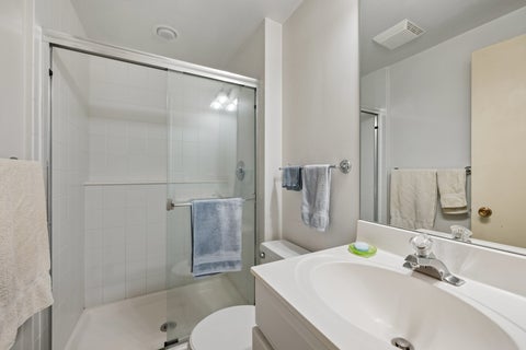 Tiny photo for 90 Park Lane, Lake Bluff, IL 60044 (MLS # 12776767)