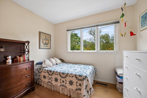 Tiny photo for 90 Park Lane, Lake Bluff, IL 60044 (MLS # 12776767)