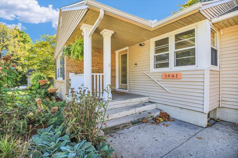 Tiny photo for 1601 Coronado Drive, Champaign, IL 61820 (MLS # 12466965)