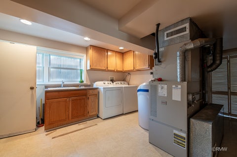 Tiny photo for 4 N 270 9th Avenue, Addison, IL 60101 (MLS # 12773199)