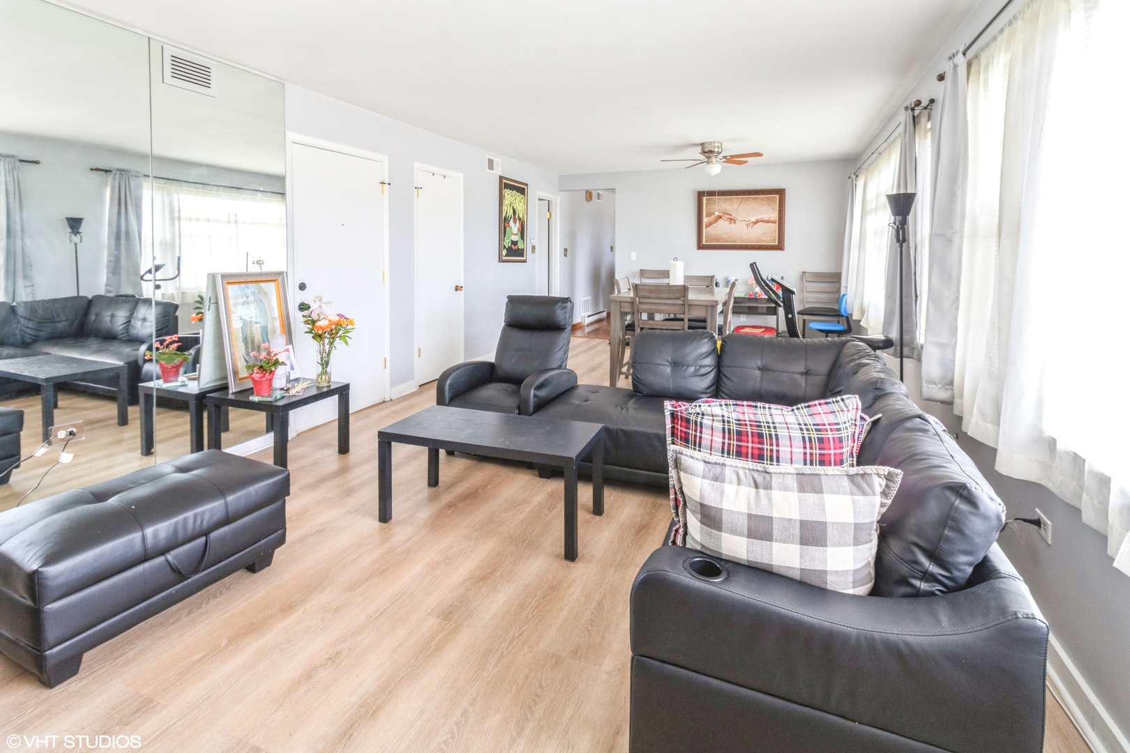 9 E Granville Avenue