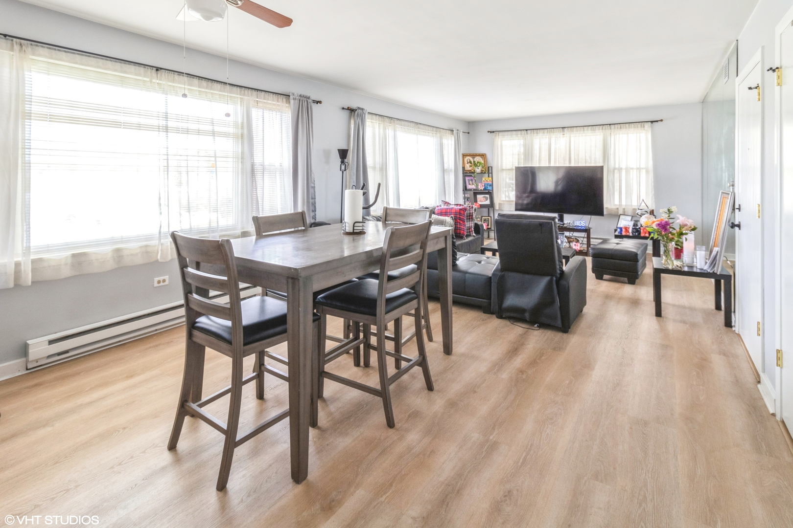 9 E Granville Avenue
