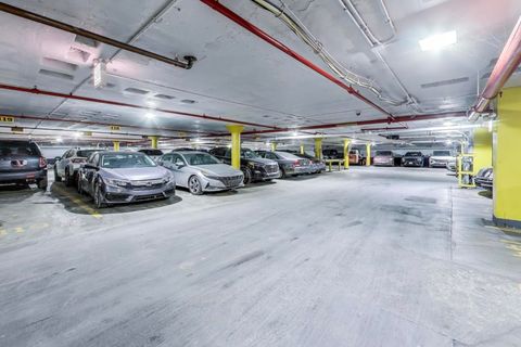 Tiny photo for 6301 N sheridan Road #8V, Chicago, IL 60660 (MLS # 12605789)