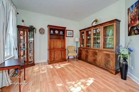 Tiny photo for 496 Oakhurst Lane, Carpentersville, IL 60110 (MLS # 12491739)