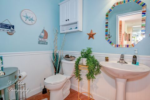Tiny photo for 496 Oakhurst Lane, Carpentersville, IL 60110 (MLS # 12491739)