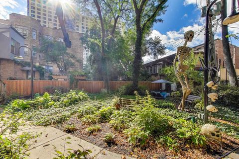 Tiny photo for 5100 S Hyde Park Boulevard #1B, Chicago, IL 60615 (MLS # 12474403)