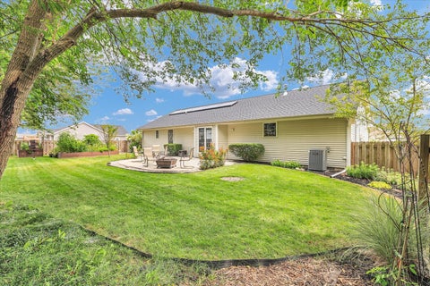 Tiny photo for 2509 N Skyline Drive, Urbana, IL 61802 (MLS # 12729089)