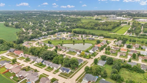 Tiny photo for 2509 N Skyline Drive, Urbana, IL 61802 (MLS # 12729089)