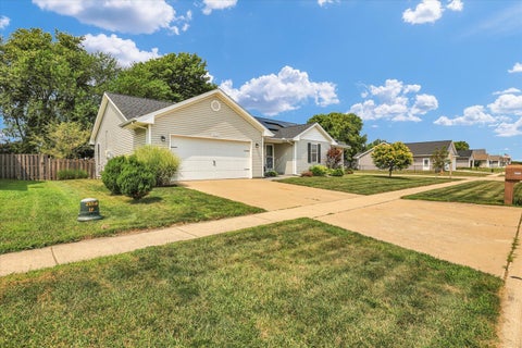 Photo of 2509 N Skyline Drive, Urbana, IL 61802 (MLS # 12729089)
