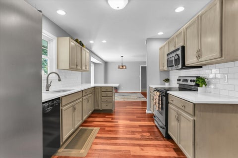 Tiny photo for 2509 N Skyline Drive, Urbana, IL 61802 (MLS # 12729089)