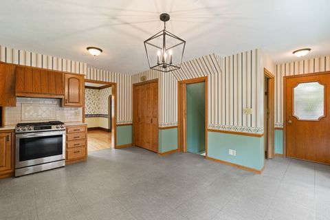 Tiny photo for 2405 27th Street, Moline, IL 61265 (MLS # 12638791)