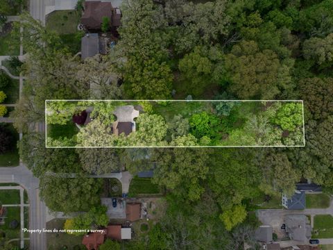 Tiny photo for 2405 27th Street, Moline, IL 61265 (MLS # 12638791)