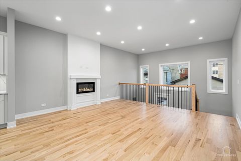 Tiny photo for 3409 S Lituanica Avenue, Chicago, IL 60608 (MLS # 12606037)