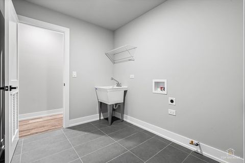 Tiny photo for 3409 S Lituanica Avenue, Chicago, IL 60608 (MLS # 12606037)