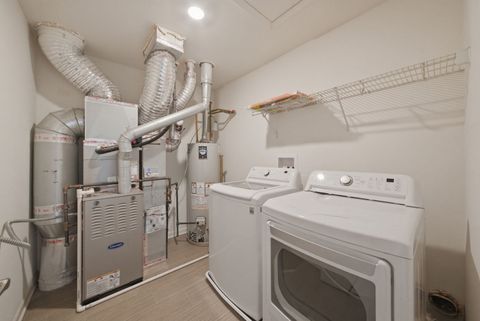 Tiny photo for 2017 Pembridge Lane, Joliet, IL 60431 (MLS # 12512722)