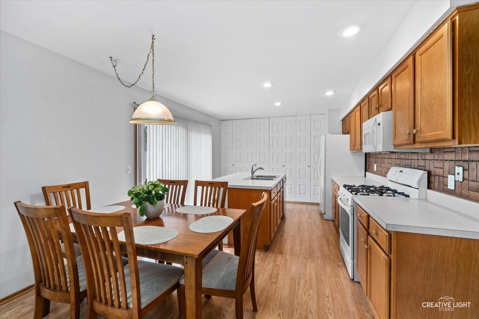 319 Boulder Hill Pass