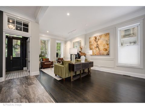 Tiny photo for 613 W Belden Avenue, Chicago, IL 60614 (MLS # 12638920)