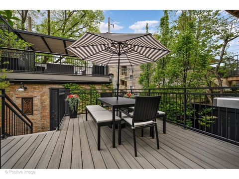 Tiny photo for 613 W Belden Avenue, Chicago, IL 60614 (MLS # 12638920)