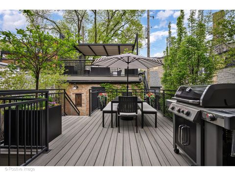 Tiny photo for 613 W Belden Avenue, Chicago, IL 60614 (MLS # 12638920)