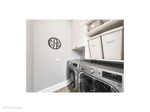 Tiny photo for 613 W Belden Avenue, Chicago, IL 60614 (MLS # 12638920)